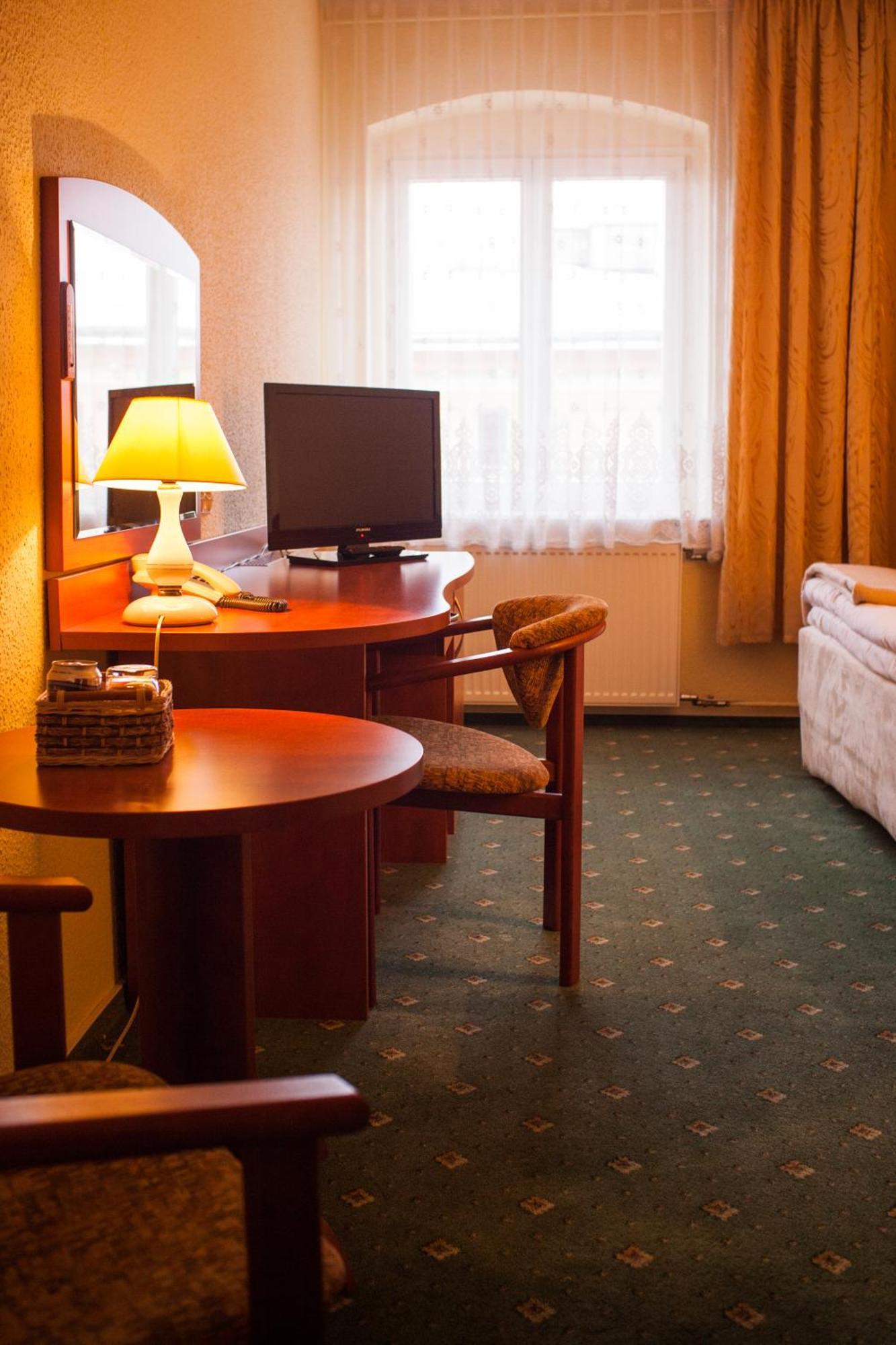 Hostel Ratuszowy Быдгощ Экстерьер фото