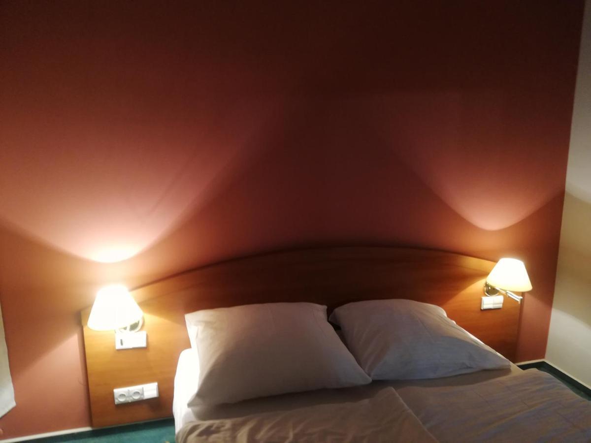 Hostel Ratuszowy Быдгощ Экстерьер фото