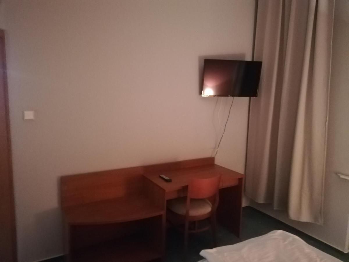 Hostel Ratuszowy Быдгощ Экстерьер фото