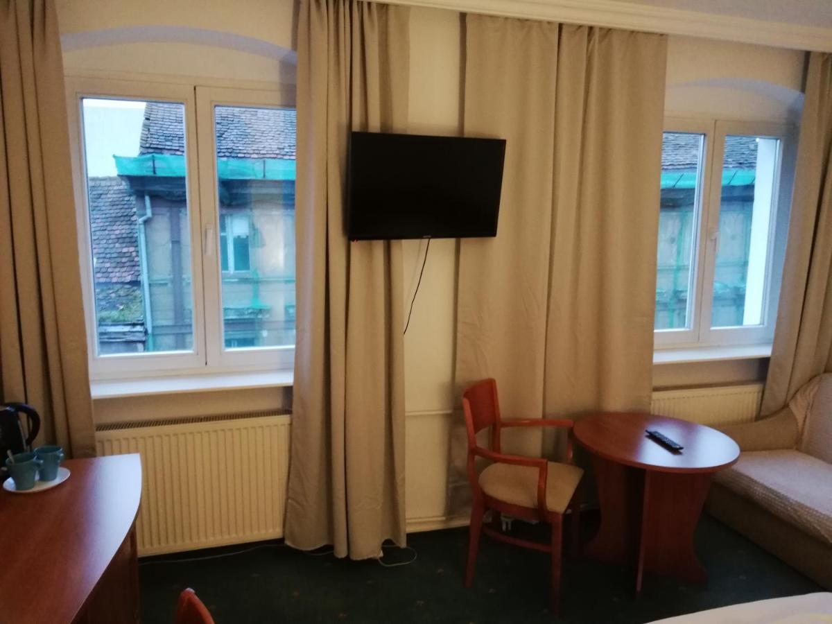 Hostel Ratuszowy Быдгощ Экстерьер фото